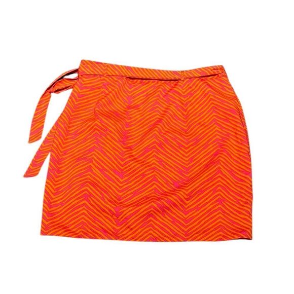 Buckhead Betties Vibrant Orange and Pink Wrap Skirt, Size M, NWOT - Picture 2 of 8